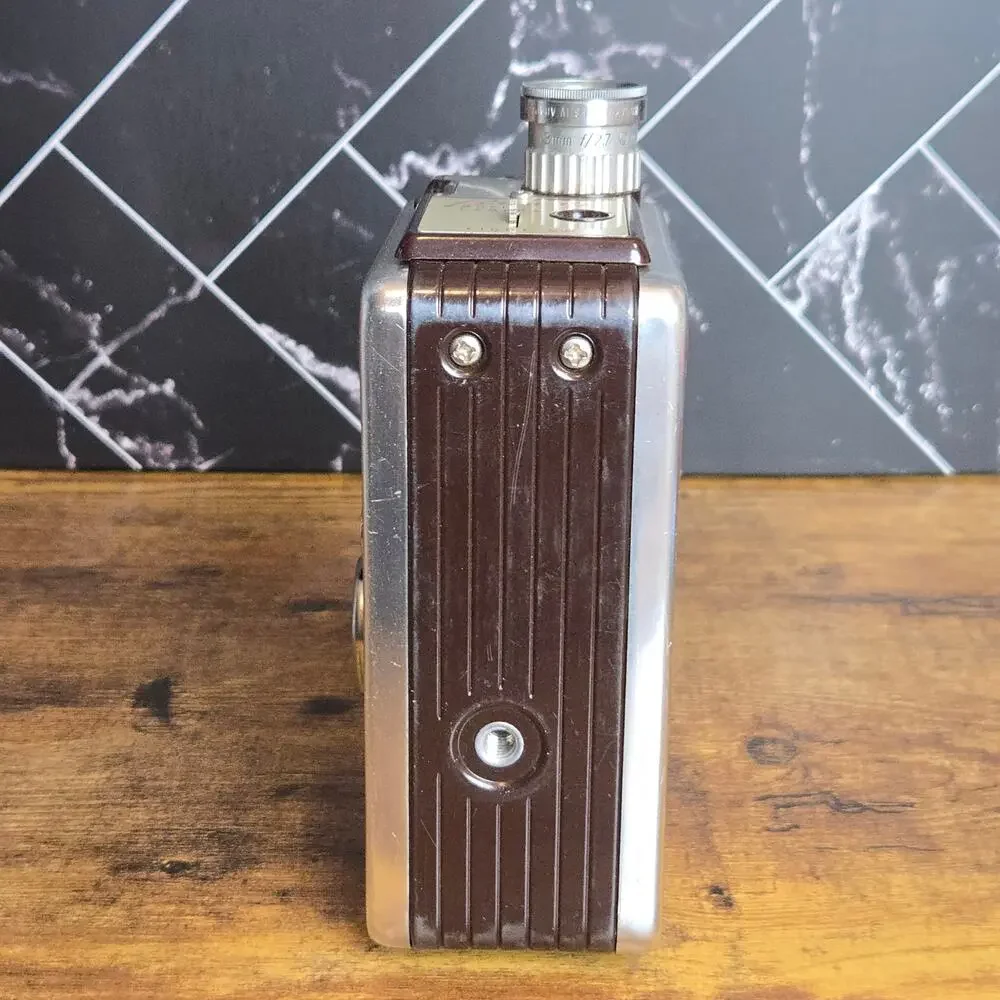 Vintage Kodak Brownie Eight MM 8mm Movie Camera Cine f/2.7 w/ Case Clean
